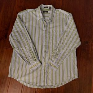 Men's Van Heusen dress shirt